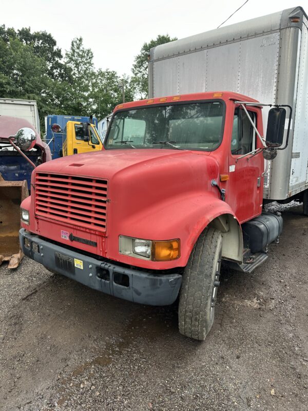 1995 International 4700 Part Out